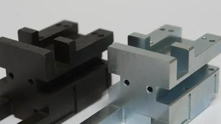 Pièce d'usinage CNC en acier Usinage CNC Pièces de service en aluminium Fraisage Pièces en aluminium anodisé usiné Prototype rapide Masque facial faisant la machine